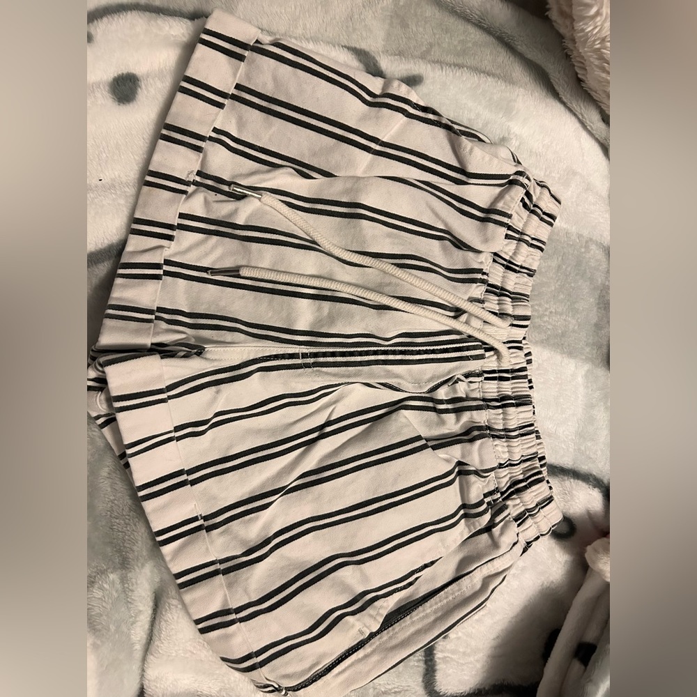 shorts size xs